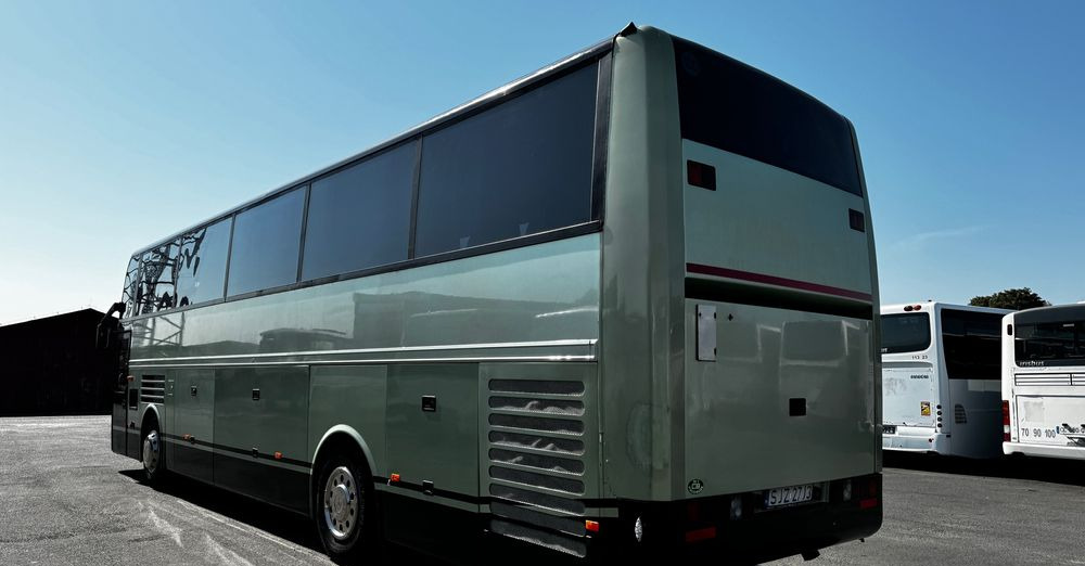 Van Hool EOS 200/ Klimatyzacja / Motor MAN / 51 miejsc / CENA 55000 zł netto - Туристически автобус: снимка 2 Van Hool EOS 200/ Klimatyzacja / Motor MAN / 51 miejsc / CENA 55000 zł netto - Туристически автобус: снимка 2