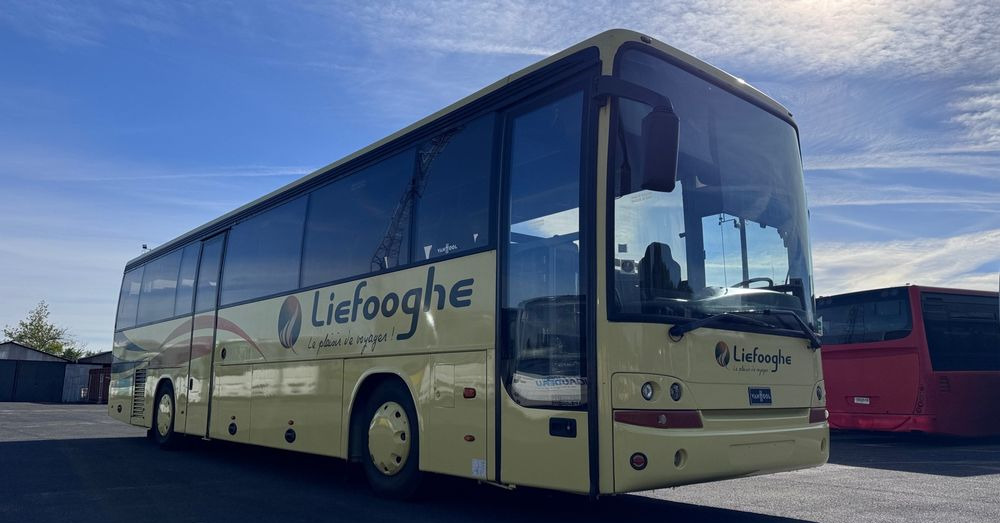 Van Hool T915 TL / MAN - silnik/ euro 4/ Klima / 61 miejsc / Cena:89000 zł netto - Междуградски автобус: снимка 4 Van Hool T915 TL / MAN - silnik/ euro 4/ Klima / 61 miejsc / Cena:89000 zł netto - Междуградски автобус: снимка 4
