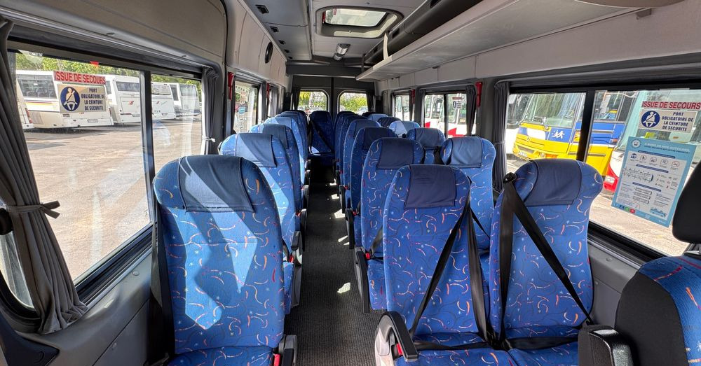 Лизинг на  Volkswagen Crafter / KLIMATYZACJA / 23 miejsca / 128000km przebieg !!/ Cena:139000 zł netto Volkswagen Crafter / KLIMATYZACJA / 23 miejsca / 128000km przebieg !!/ Cena:139000 zł netto: снимка 8