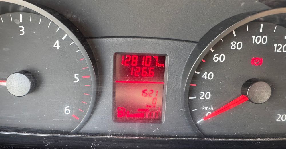 Лизинг на  Volkswagen Crafter / KLIMATYZACJA / 23 miejsca / 128000km przebieg !!/ Cena:139000 zł netto Volkswagen Crafter / KLIMATYZACJA / 23 miejsca / 128000km przebieg !!/ Cena:139000 zł netto: снимка 6