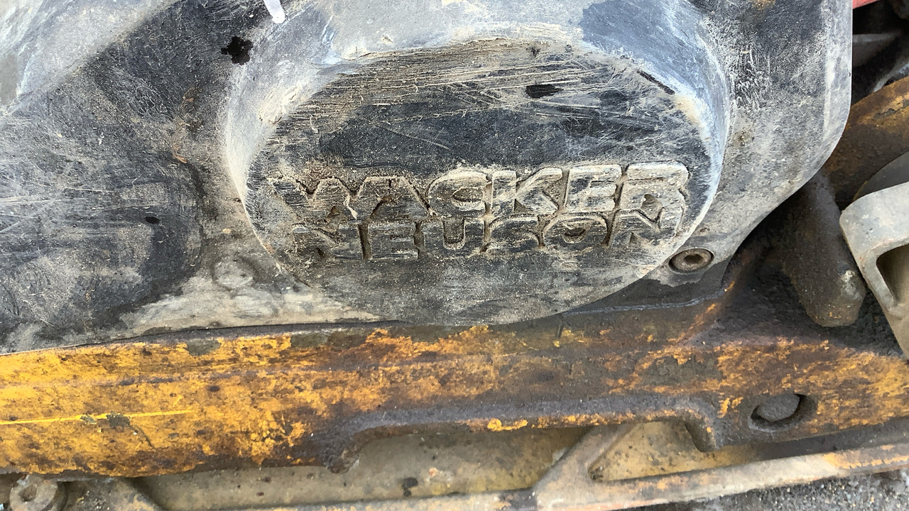 12" WACKER PLATE - Строително оборудване: снимка 4 12" WACKER PLATE - Строително оборудване: снимка 4