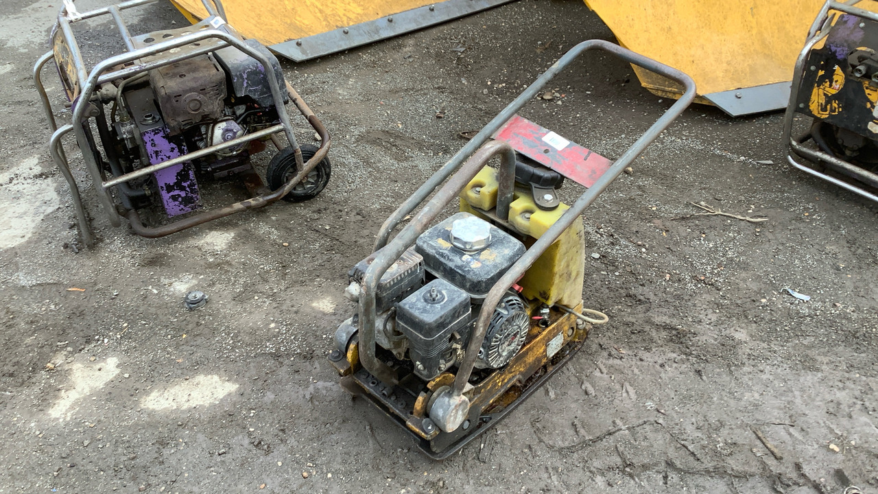 12" WACKER PLATE - Строително оборудване: снимка 1 12" WACKER PLATE - Строително оборудване: снимка 1