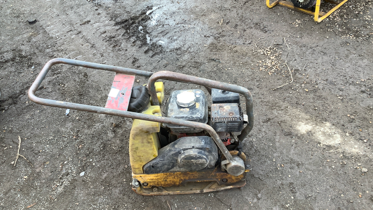 12" WACKER PLATE - Строително оборудване: снимка 3 12" WACKER PLATE - Строително оборудване: снимка 3
