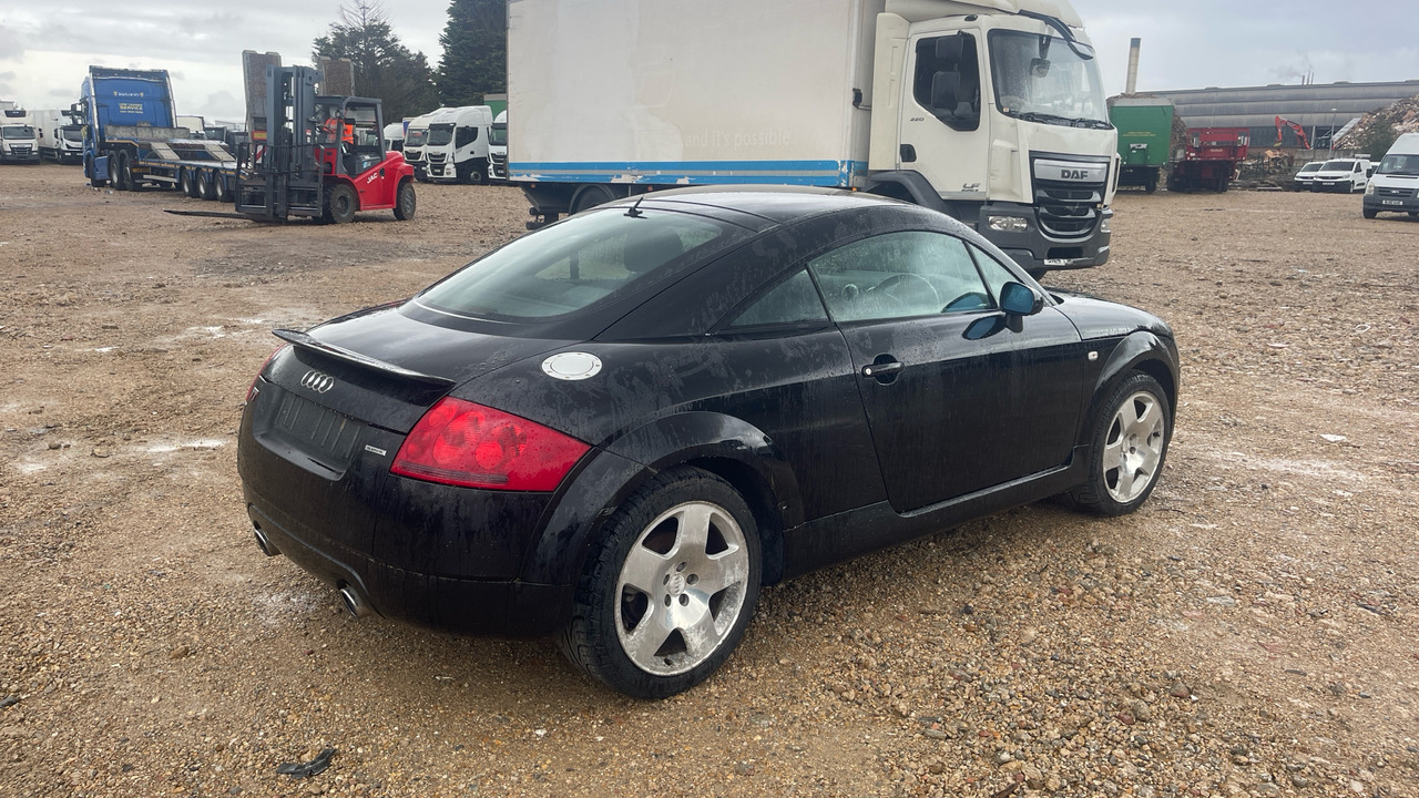 AUDI TT - Лек автомобил: снимка 4 AUDI TT - Лек автомобил: снимка 4