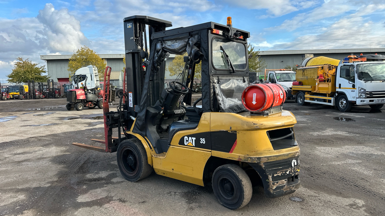 CAT GP35N - Газокар: снимка 3 CAT GP35N - Газокар: снимка 3