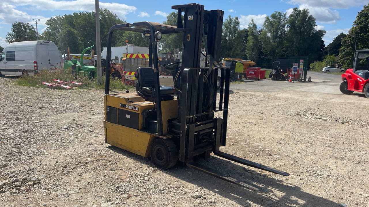 CATERPILLAR - Електрокар: снимка 1 CATERPILLAR - Електрокар: снимка 1