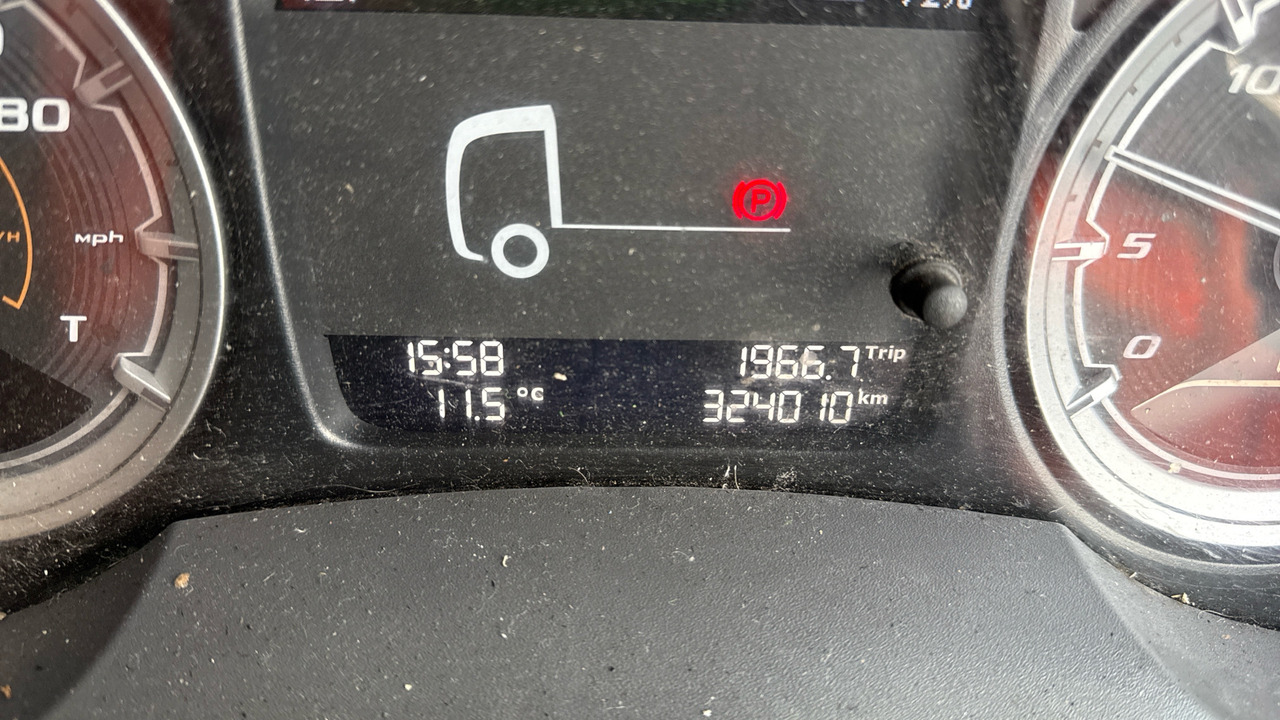 Бордови камион DAF CF 230: снимка 14