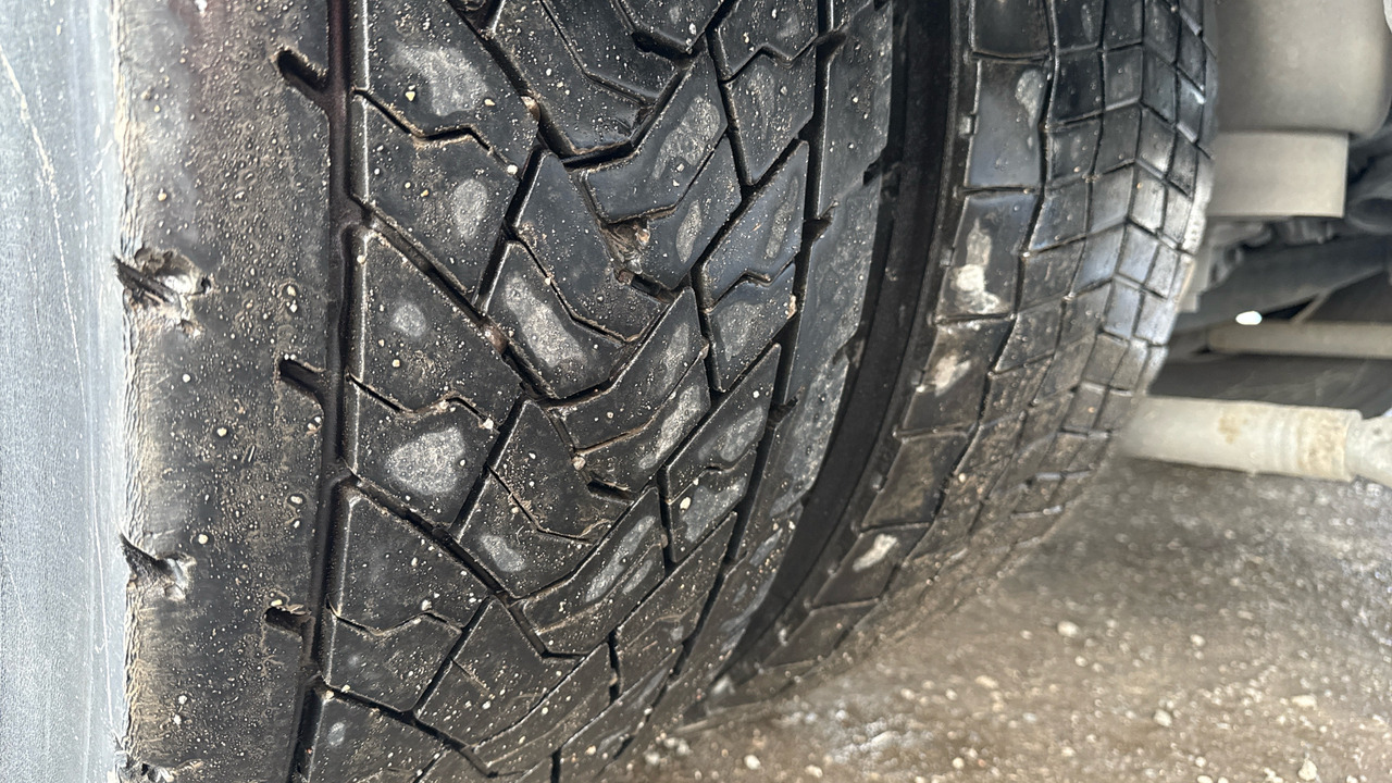 Бордови камион DAF CF 230: снимка 22