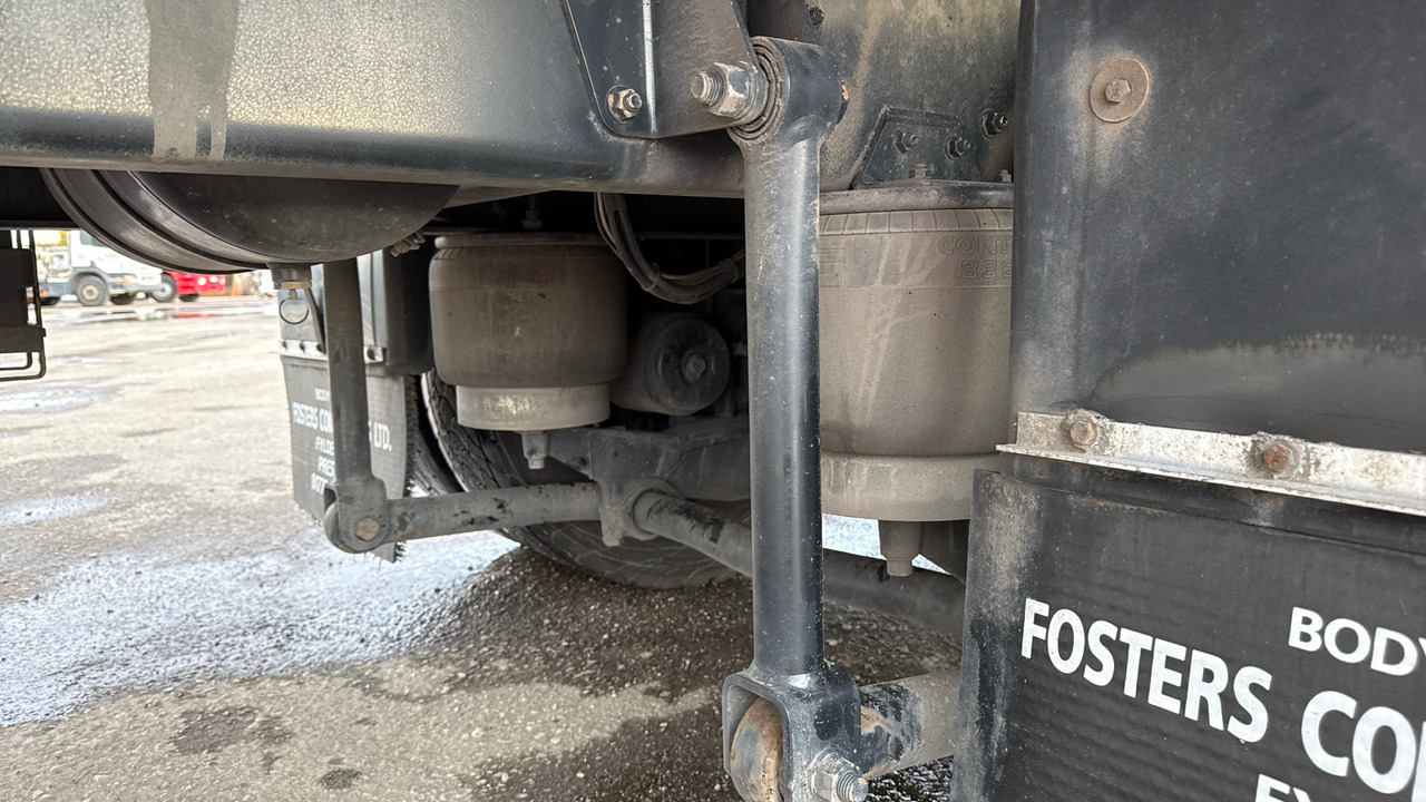 Бордови камион DAF CF 230: снимка 26