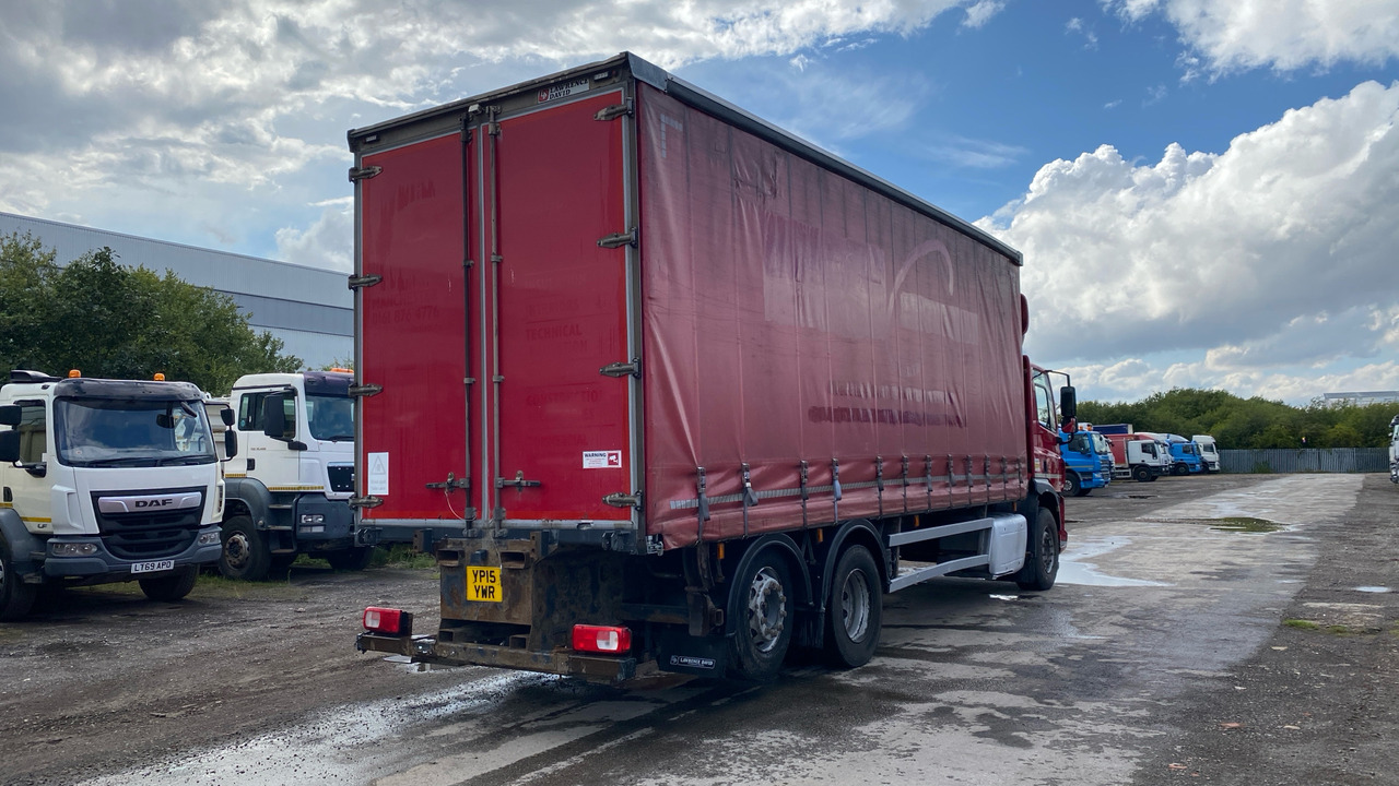 DAF CF 290 - Камион с брезент: снимка 4 DAF CF 290 - Камион с брезент: снимка 4