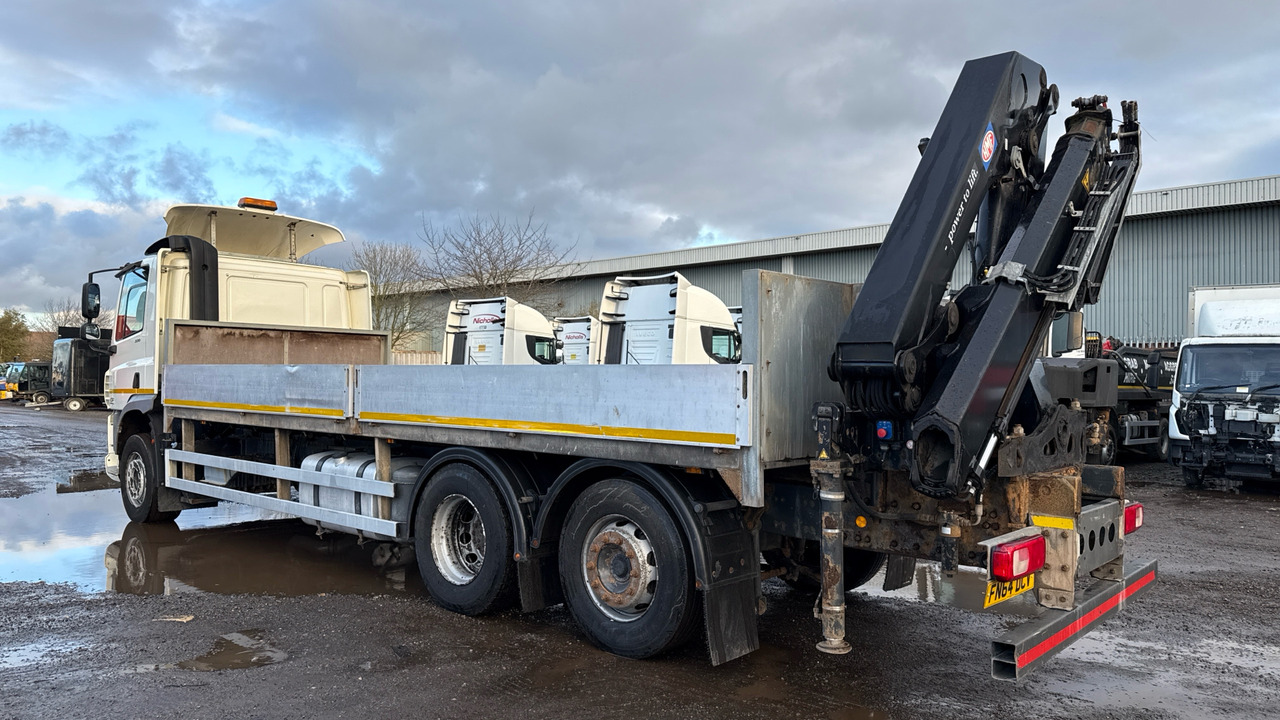 DAF CF 330 - Бордови камион, Камион с кран: снимка 3 DAF CF 330 - Бордови камион, Камион с кран: снимка 3