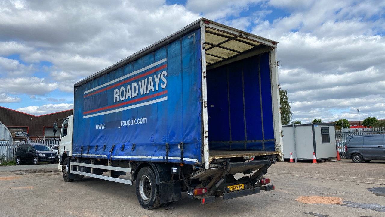 DAF CF 65 250 - Камион с брезент: снимка 3 DAF CF 65 250 - Камион с брезент: снимка 3