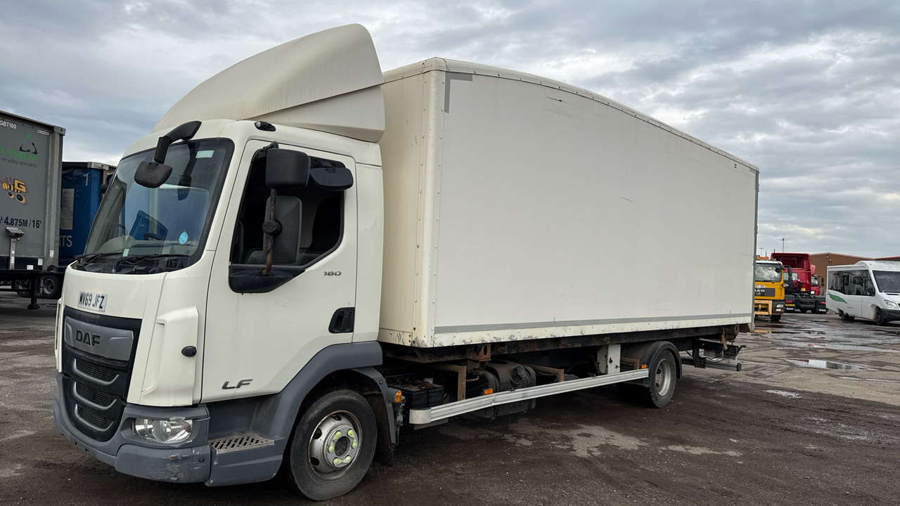 DAF LF 180 - Камион фургон: снимка 2 DAF LF 180 - Камион фургон: снимка 2