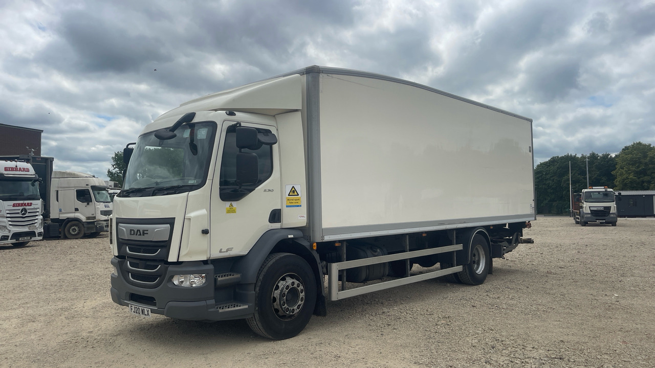 DAF LF 230 - Камион фургон: снимка 2 DAF LF 230 - Камион фургон: снимка 2