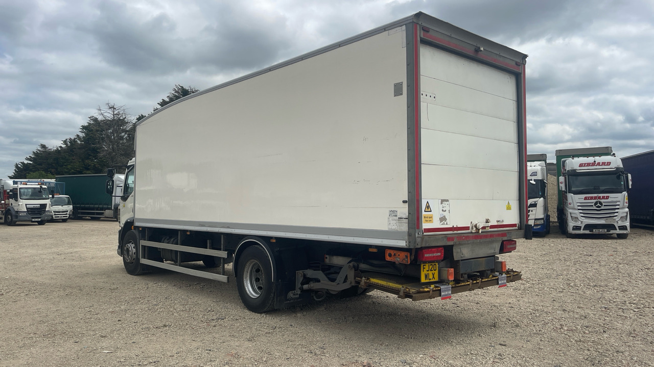 DAF LF 230 - Камион фургон: снимка 3 DAF LF 230 - Камион фургон: снимка 3
