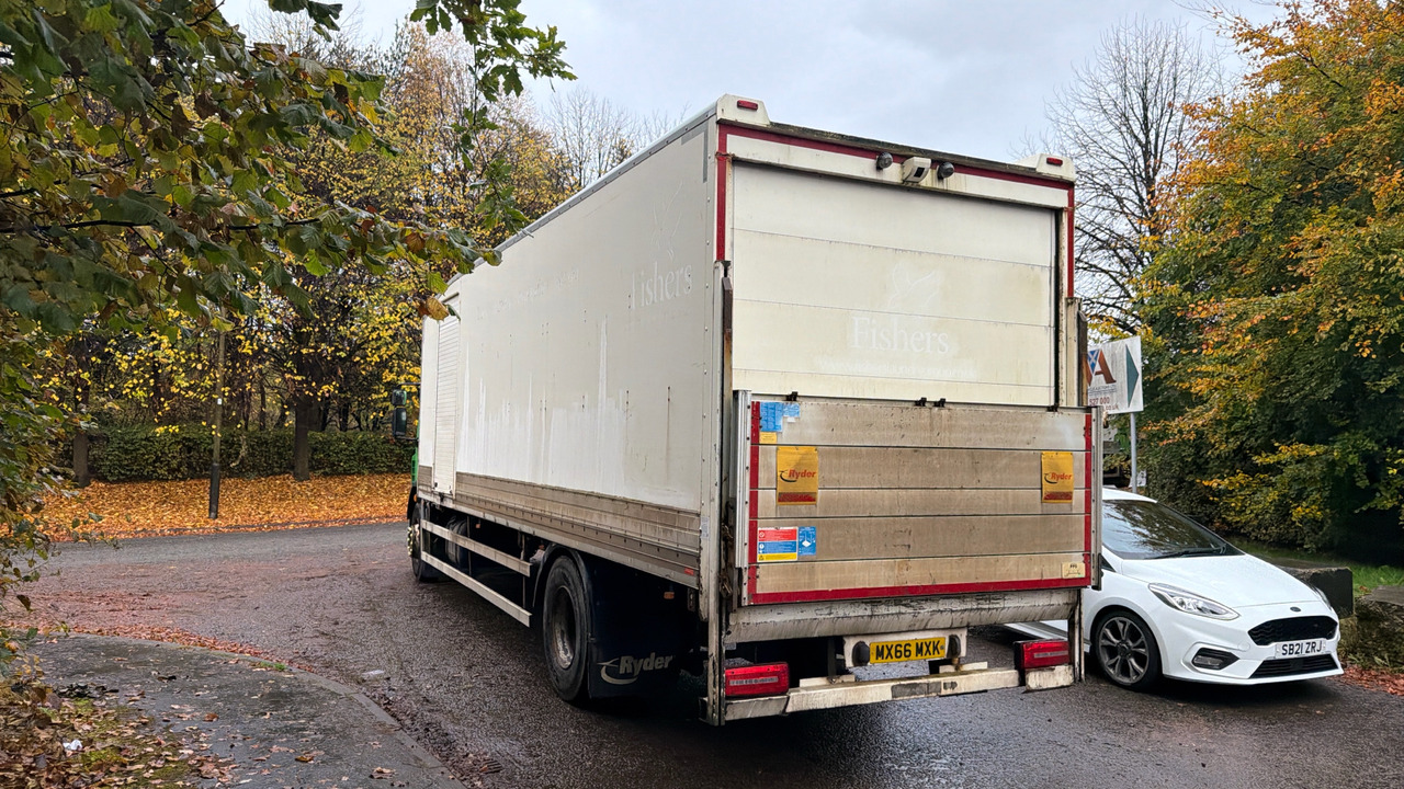 DAF LF 230 - Камион фургон: снимка 3 DAF LF 230 - Камион фургон: снимка 3