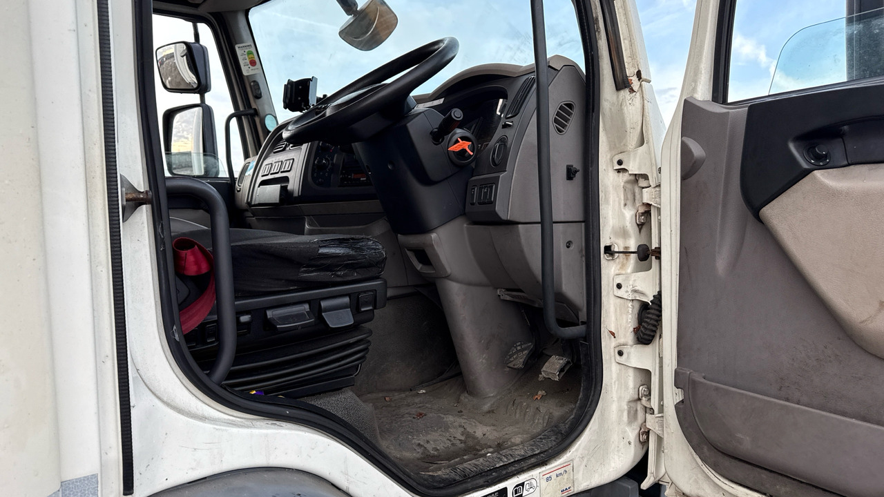 DAF LF 280 - Рефрижератор камион: снимка 5 DAF LF 280 - Рефрижератор камион: снимка 5