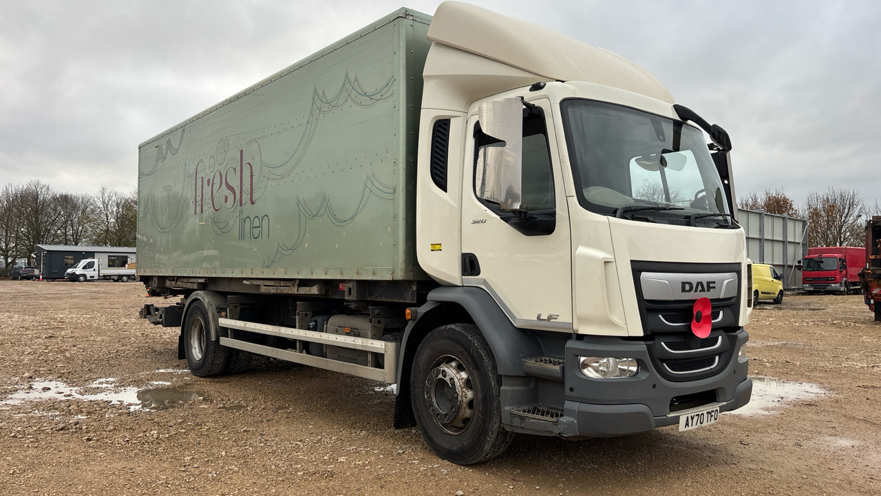 DAF LF 320 - Камион фургон: снимка 1 DAF LF 320 - Камион фургон: снимка 1