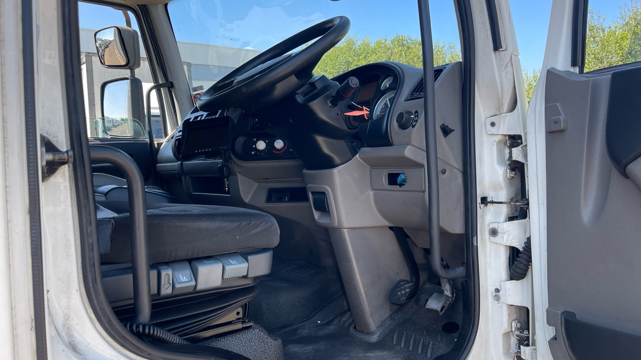 DAF LF 55.180 - Камион фургон: снимка 5 DAF LF 55.180 - Камион фургон: снимка 5