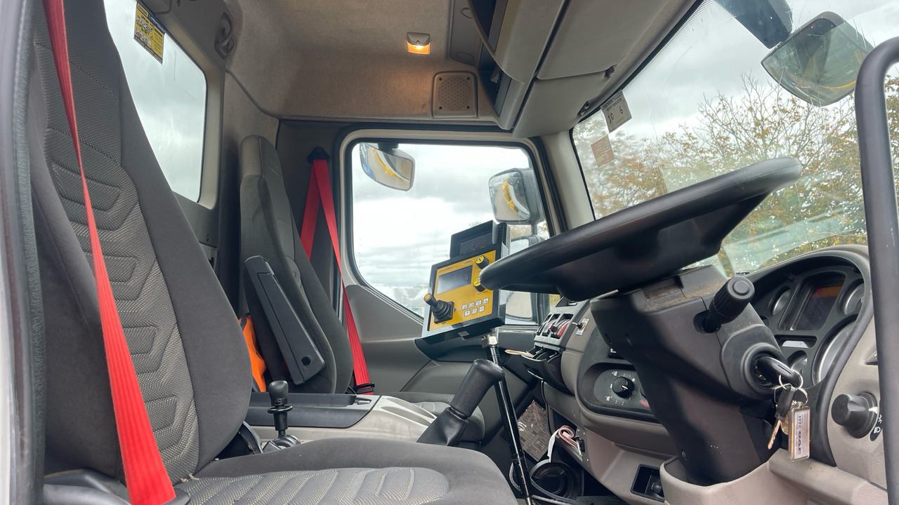 DAF LF 55.220 - Снегорин: снимка 5 DAF LF 55.220 - Снегорин: снимка 5