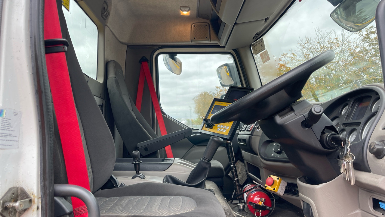 DAF LF 55.220 - Снегорин: снимка 5 DAF LF 55.220 - Снегорин: снимка 5