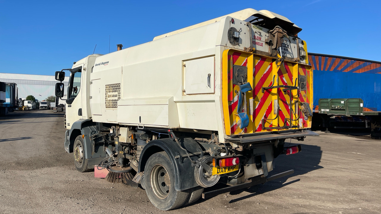 DAF LF 55.220 - Мотометачна машина: снимка 3 DAF LF 55.220 - Мотометачна машина: снимка 3
