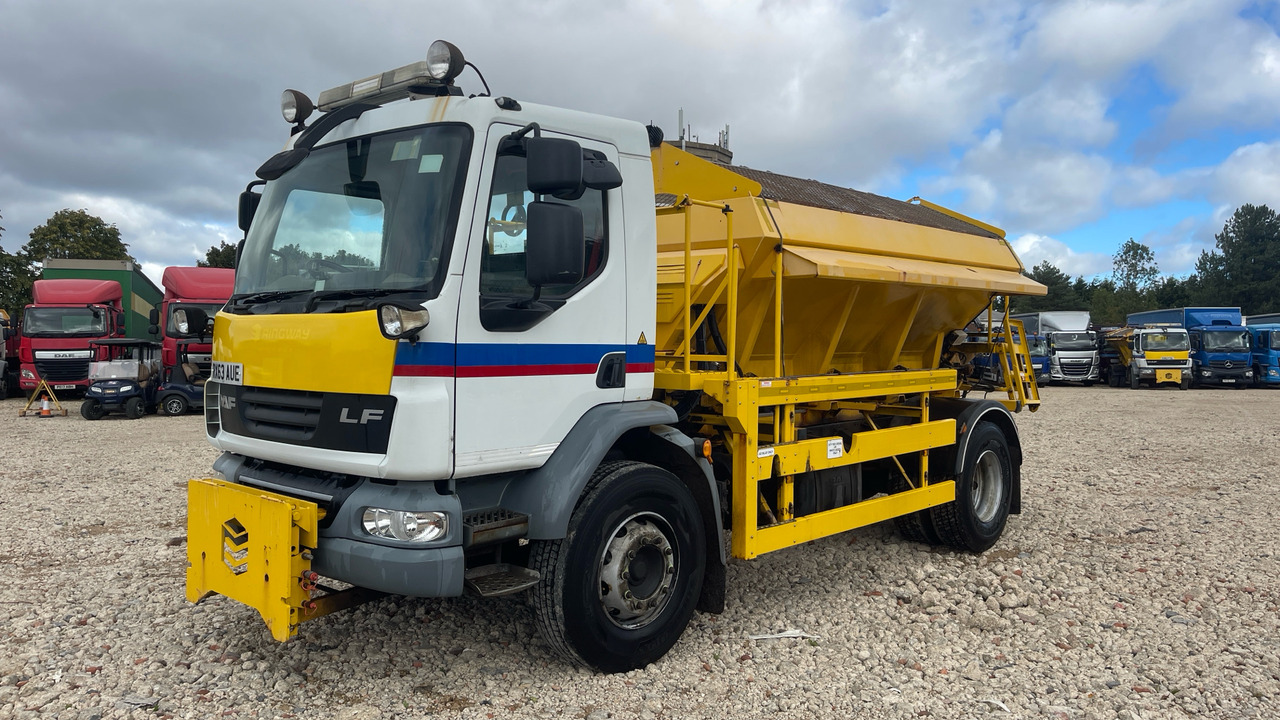 DAF LF 55.220 - Снегорин: снимка 2 DAF LF 55.220 - Снегорин: снимка 2