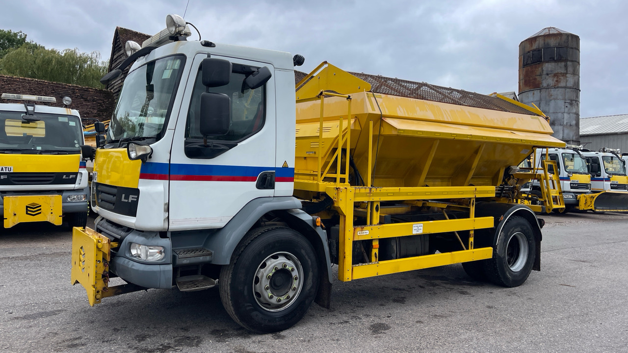 DAF LF 55.220 - Снегорин: снимка 2 DAF LF 55.220 - Снегорин: снимка 2