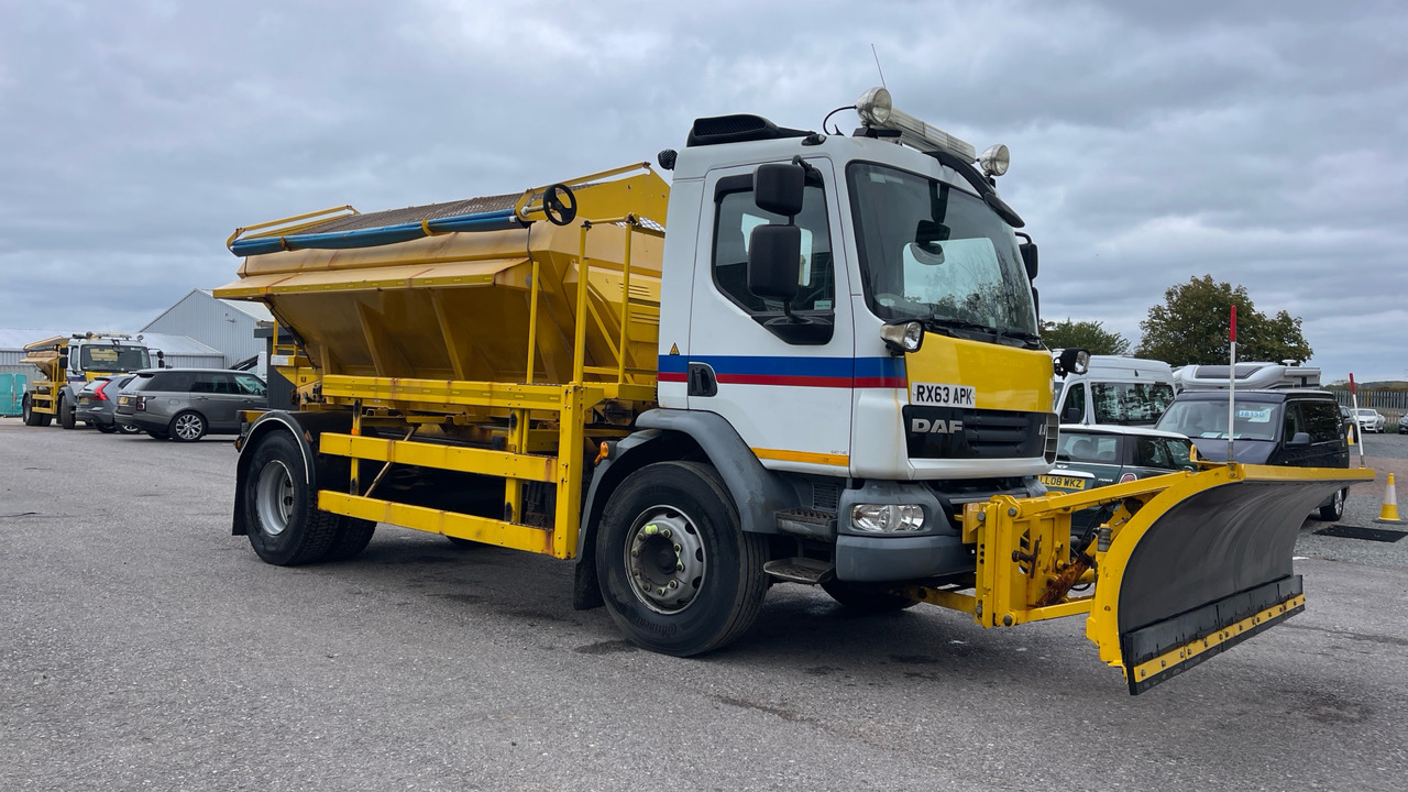 DAF LF 55.220 - Снегорин: снимка 1 DAF LF 55.220 - Снегорин: снимка 1