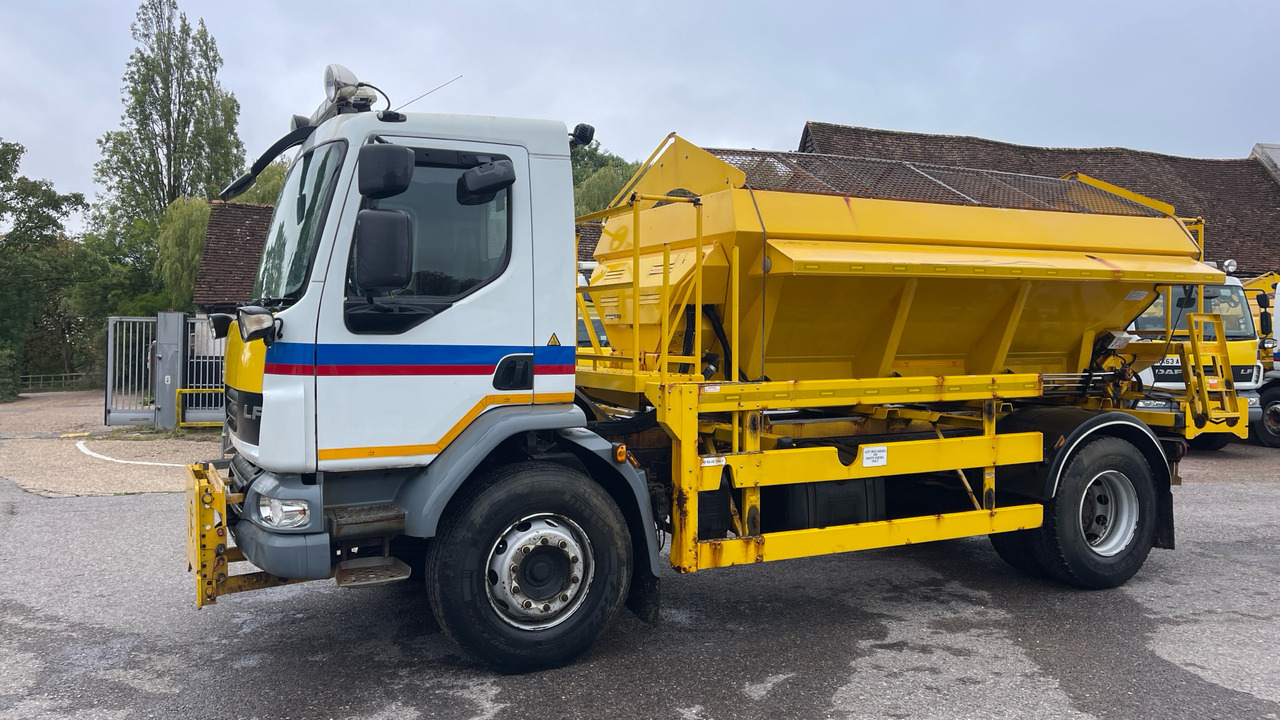 DAF LF  55.220 - Снегорин: снимка 2 DAF LF  55.220 - Снегорин: снимка 2