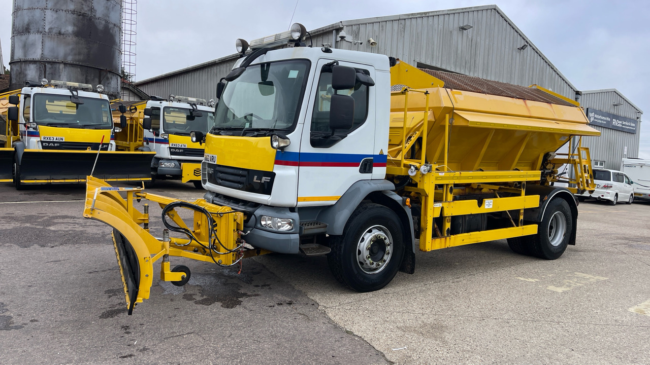 DAF LF 55.220 - Снегорин: снимка 2 DAF LF 55.220 - Снегорин: снимка 2