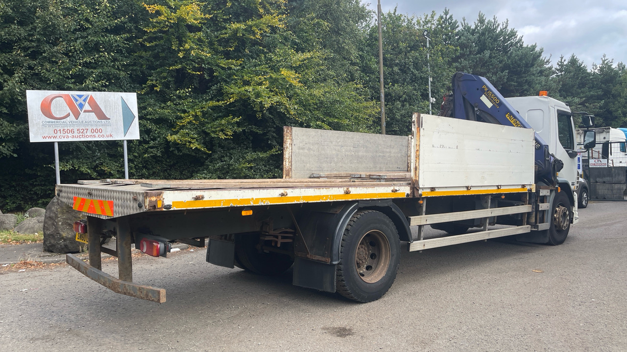 DAF LF 55.300 - Бордови камион, Камион с кран: снимка 4 DAF LF 55.300 - Бордови камион, Камион с кран: снимка 4