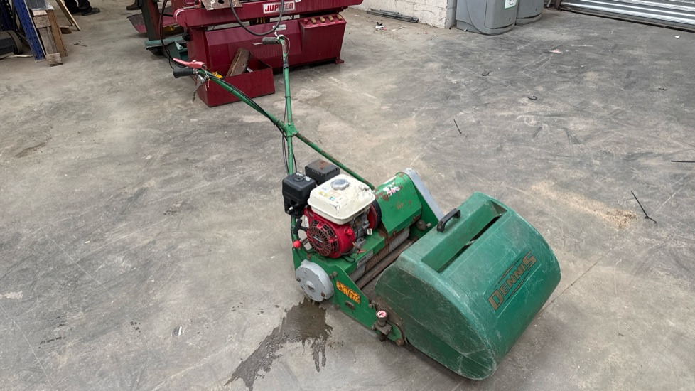 DENNIS FT510 PEDESTRIAN CYLINDER MOWER NO BLADE UNIT, GRASS BOX - Косачка за трева: снимка 2 DENNIS FT510 PEDESTRIAN CYLINDER MOWER NO BLADE UNIT, GRASS BOX - Косачка за трева: снимка 2