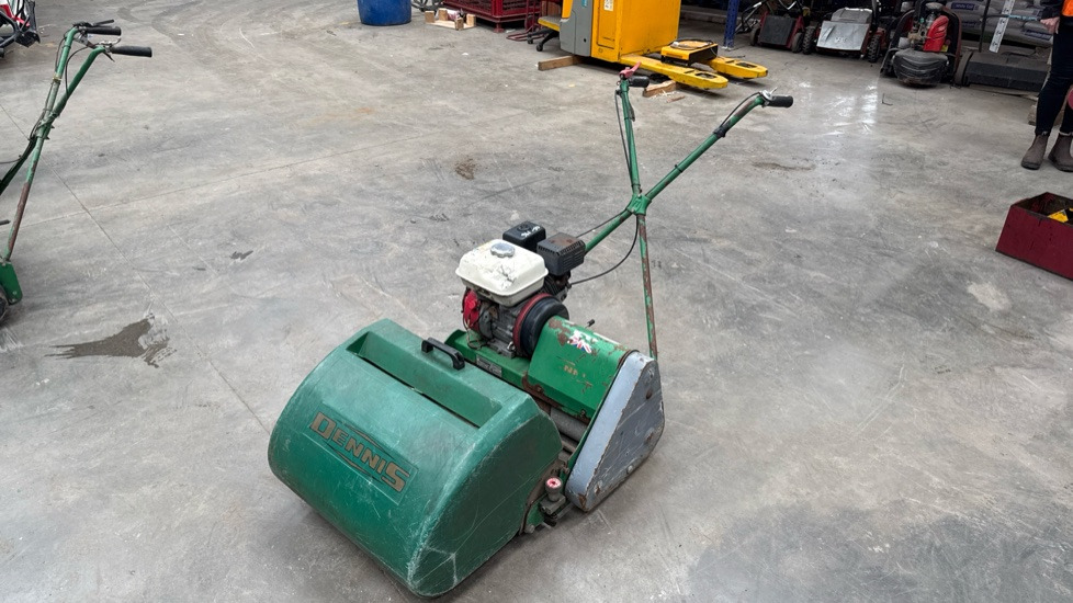DENNIS FT510 PEDESTRIAN CYLINDER MOWER NO BLADE UNIT, GRASS BOX - Косачка за трева: снимка 4 DENNIS FT510 PEDESTRIAN CYLINDER MOWER NO BLADE UNIT, GRASS BOX - Косачка за трева: снимка 4