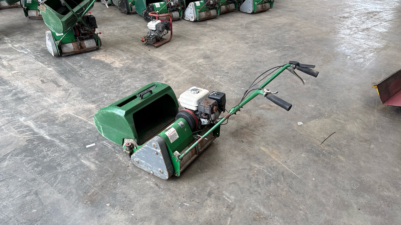 DENNIS FT510 PEDESTRIAN CYLINDER MOWER WITH 9K UNIT AND GRASS BOX - Строително оборудване: снимка 3 DENNIS FT510 PEDESTRIAN CYLINDER MOWER WITH 9K UNIT AND GRASS BOX - Строително оборудване: снимка 3