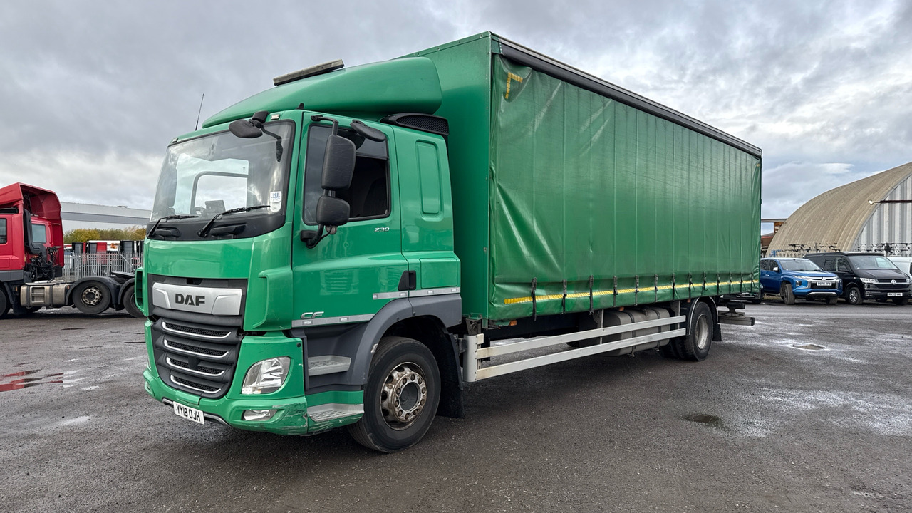 Daf CF 230 - Камион с брезент: снимка 2 Daf CF 230 - Камион с брезент: снимка 2