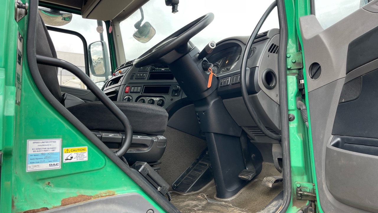 Daf CF 310 - Бордови камион, Камион с кран: снимка 5 Daf CF 310 - Бордови камион, Камион с кран: снимка 5