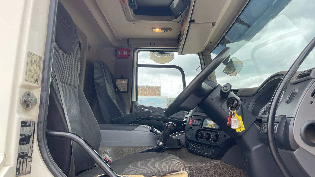 Daf CF 330 - Самосвал камион, Камион с кран: снимка 5 Daf CF 330 - Самосвал камион, Камион с кран: снимка 5