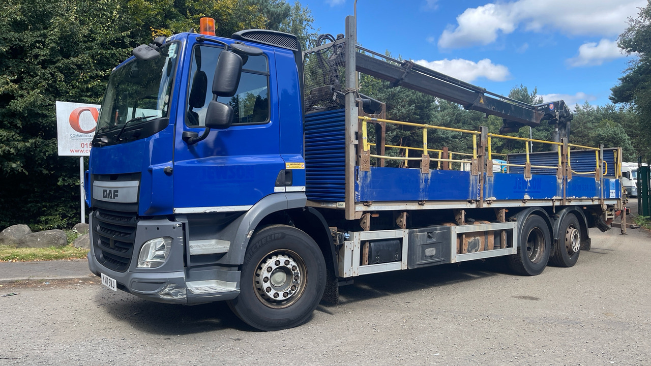 Daf CF 330 - Бордови камион, Камион с кран: снимка 2 Daf CF 330 - Бордови камион, Камион с кран: снимка 2