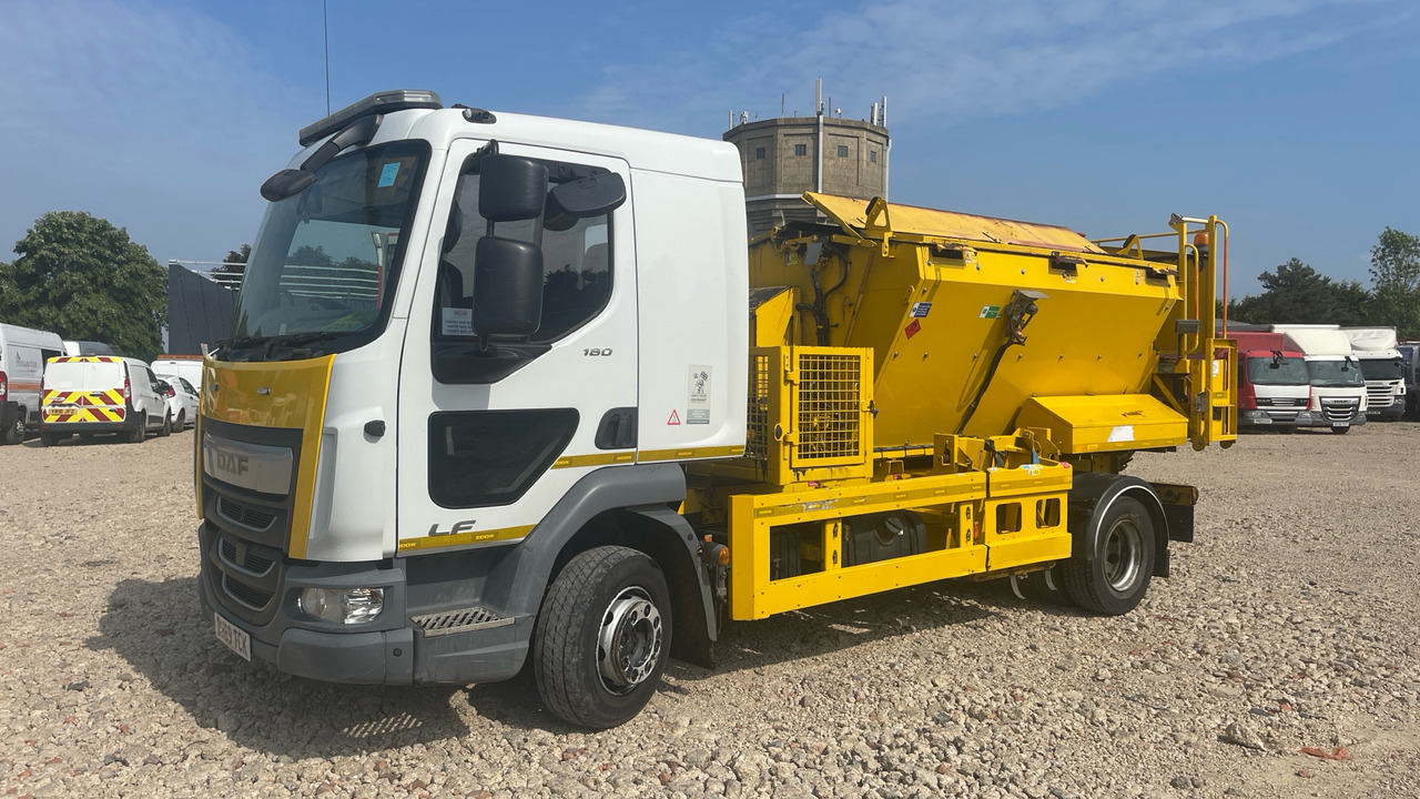 Daf LF 180 - Техника за слагане на асфалт: снимка 2 Daf LF 180 - Техника за слагане на асфалт: снимка 2