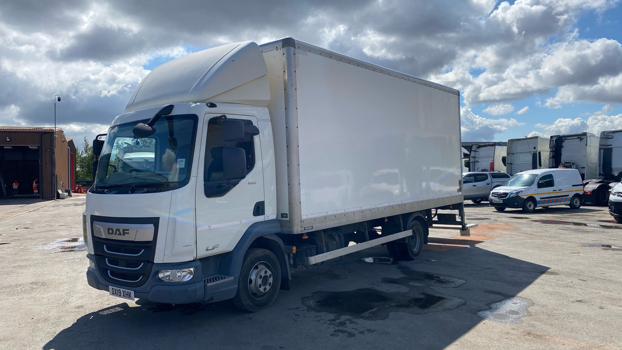 Daf LF 180 - Камион фургон: снимка 2 Daf LF 180 - Камион фургон: снимка 2