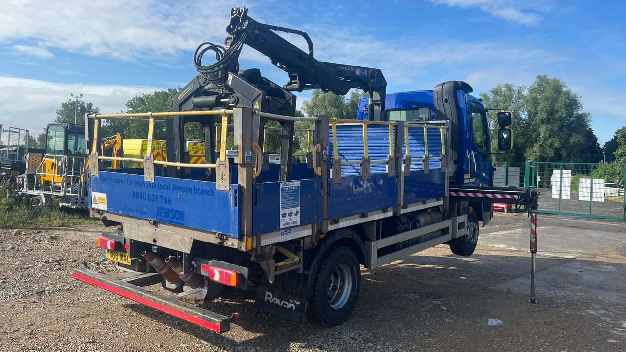 Daf LF 210 - Бордови камион, Камион с кран: снимка 4 Daf LF 210 - Бордови камион, Камион с кран: снимка 4