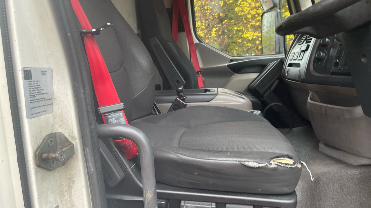 Daf LF 230 - Камион с брезент: снимка 5 Daf LF 230 - Камион с брезент: снимка 5