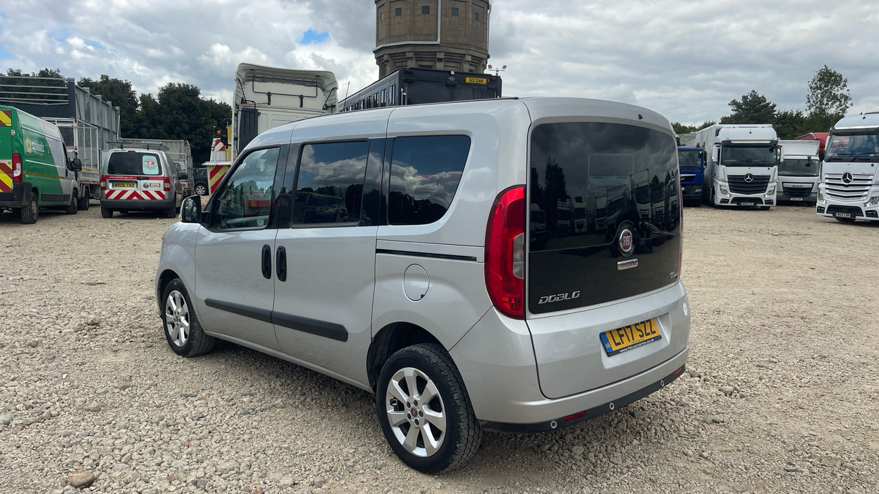 FIAT DOBLO 1.6 MULTIJET - Бус с двойна кабина: снимка 3 FIAT DOBLO 1.6 MULTIJET - Бус с двойна кабина: снимка 3