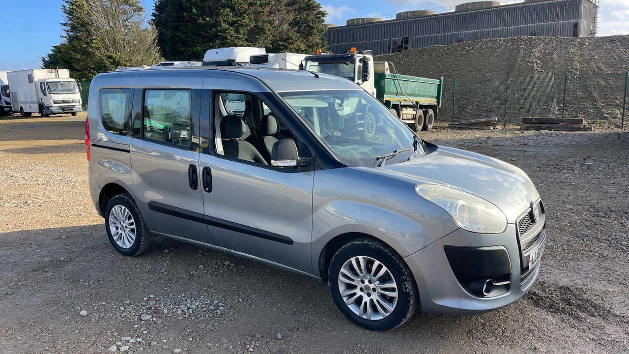FIAT DOBLO 1.6 Multijet 105PS - Комби: снимка 1 FIAT DOBLO 1.6 Multijet 105PS - Комби: снимка 1