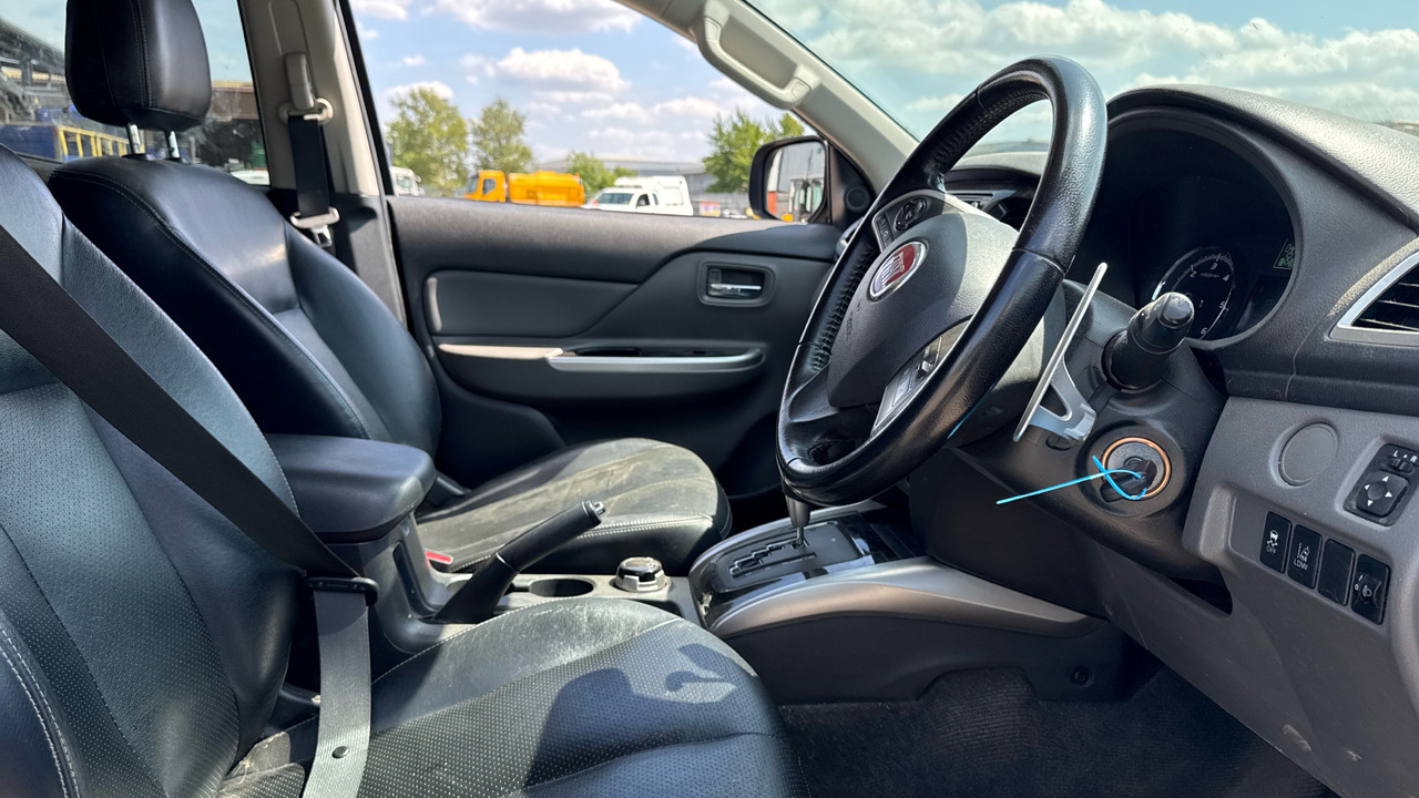 FIAT FULLBACK 2.4 CROSS - Пикап, Бус с двойна кабина: снимка 5 FIAT FULLBACK 2.4 CROSS - Пикап, Бус с двойна кабина: снимка 5