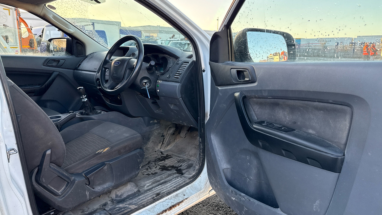 FORD RANGER XL 2.2 TDCi 150ps - Пикап, Бус с двойна кабина: снимка 5 FORD RANGER XL 2.2 TDCi 150ps - Пикап, Бус с двойна кабина: снимка 5