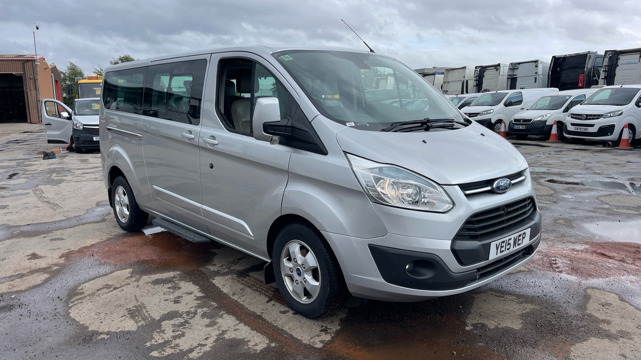 FORD TOURNEO CUSTOM 300 2.2 TDCi 125PS - Микробус, Пътнически бус: снимка 1 FORD TOURNEO CUSTOM 300 2.2 TDCi 125PS - Микробус, Пътнически бус: снимка 1