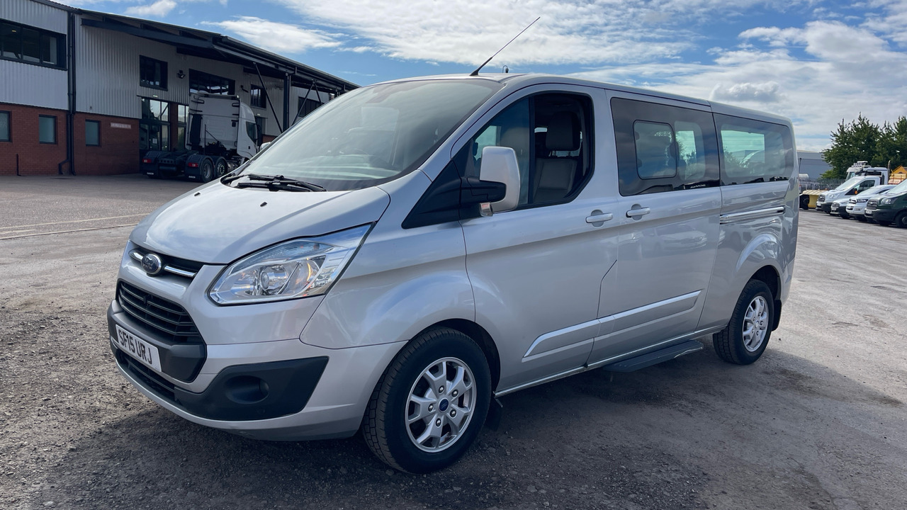 FORD TOURNEO CUSTOM 300 2.2 TDCi 125PS - Микробус, Пътнически бус: снимка 2 FORD TOURNEO CUSTOM 300 2.2 TDCi 125PS - Микробус, Пътнически бус: снимка 2