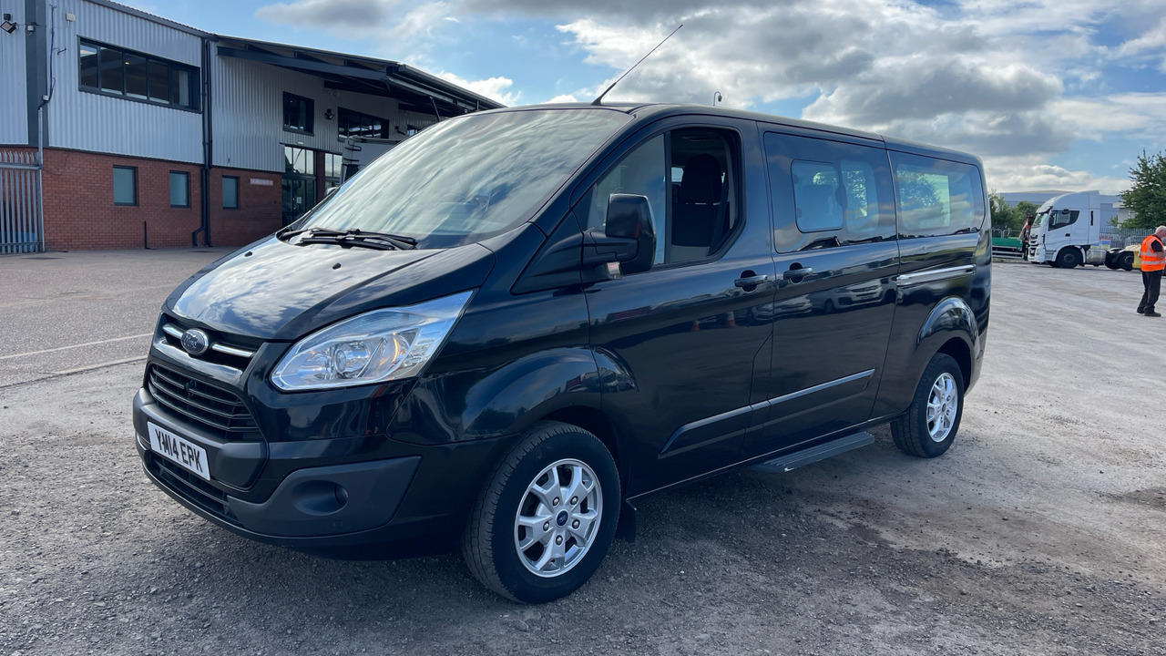 FORD TOURNEO CUSTOM 300 2.2 TDCi 125PS - Микробус, Пътнически бус: снимка 2 FORD TOURNEO CUSTOM 300 2.2 TDCi 125PS - Микробус, Пътнически бус: снимка 2